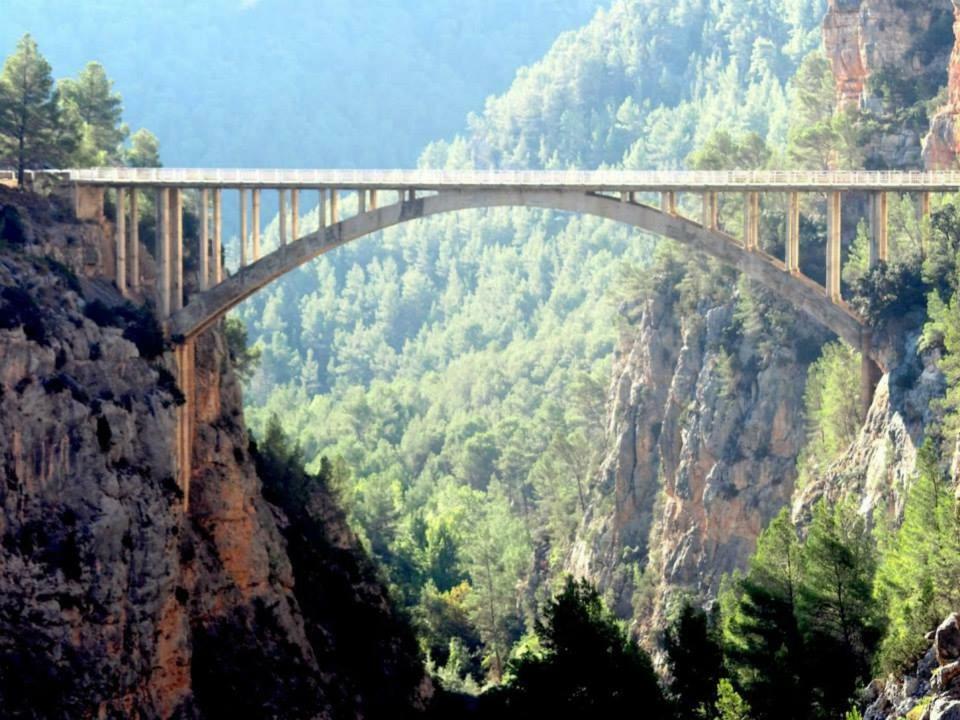 Posada Manolon Santa Cruz de Moya المظهر الخارجي الصورة
